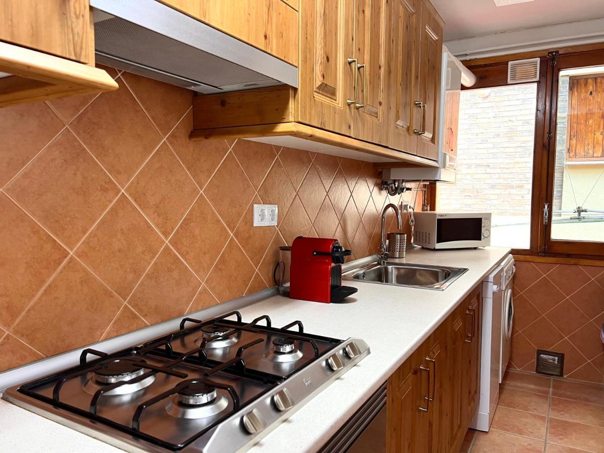 Apartaments Matxicots - L'Amfitriona Rialp Exterior photo